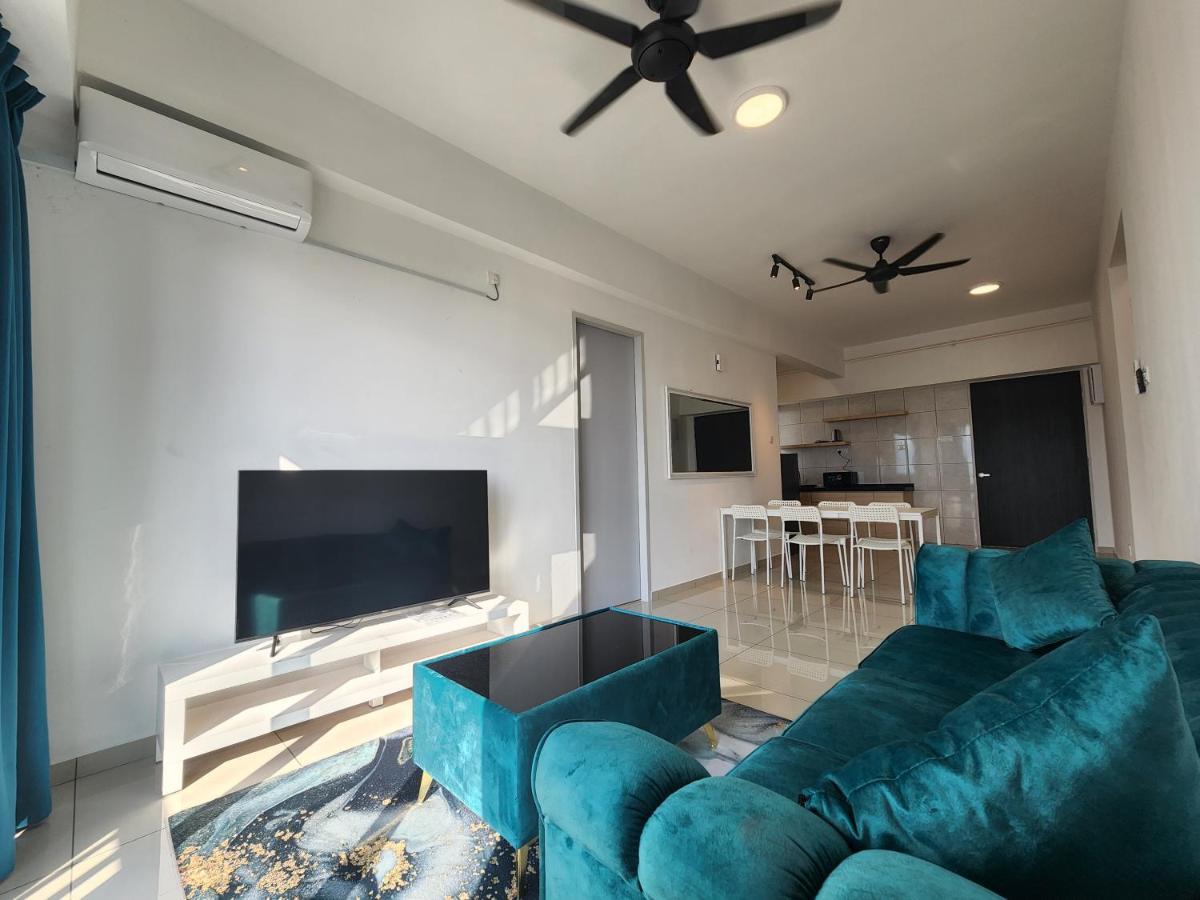 Praicon Tower - Premium Suite Butterworth Εξωτερικό φωτογραφία