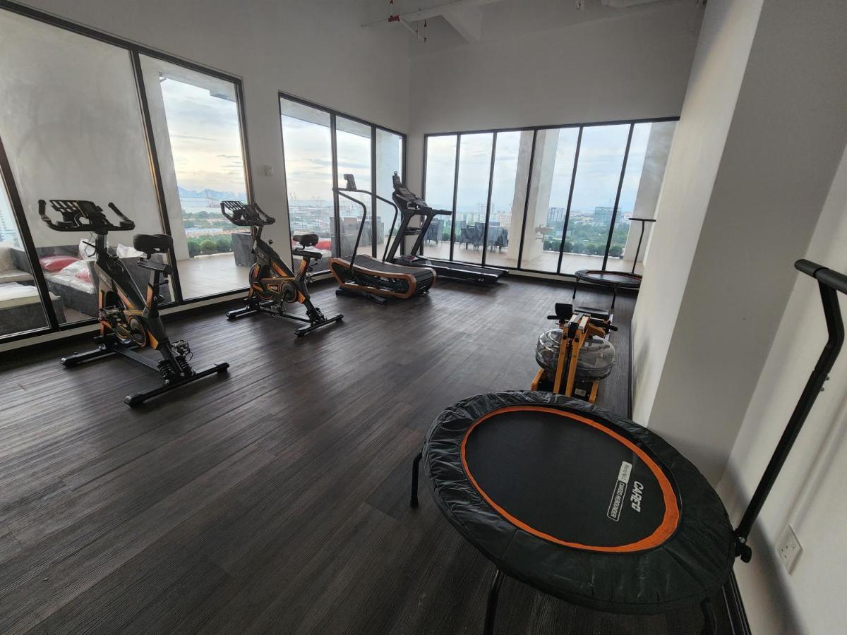 Praicon Tower - Premium Suite Butterworth Εξωτερικό φωτογραφία