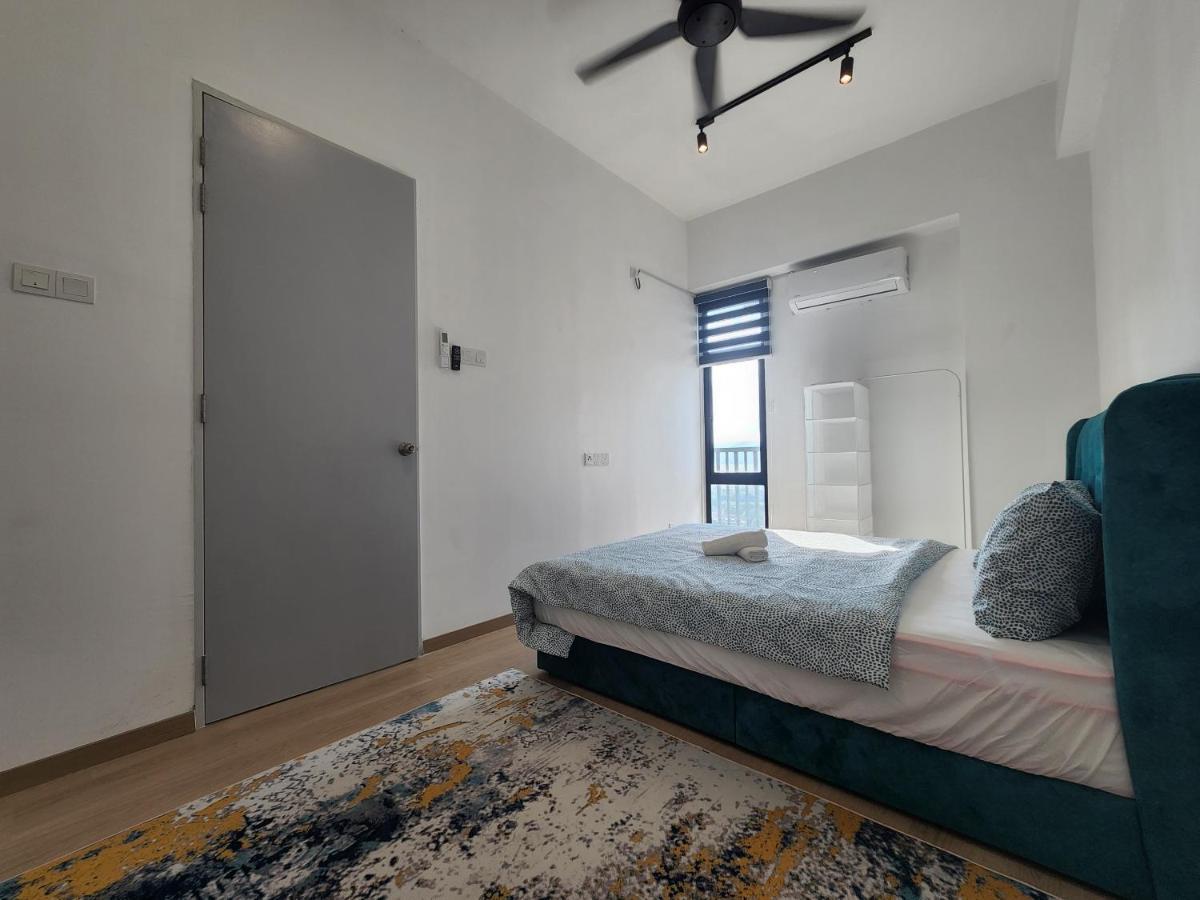 Praicon Tower - Premium Suite Butterworth Εξωτερικό φωτογραφία