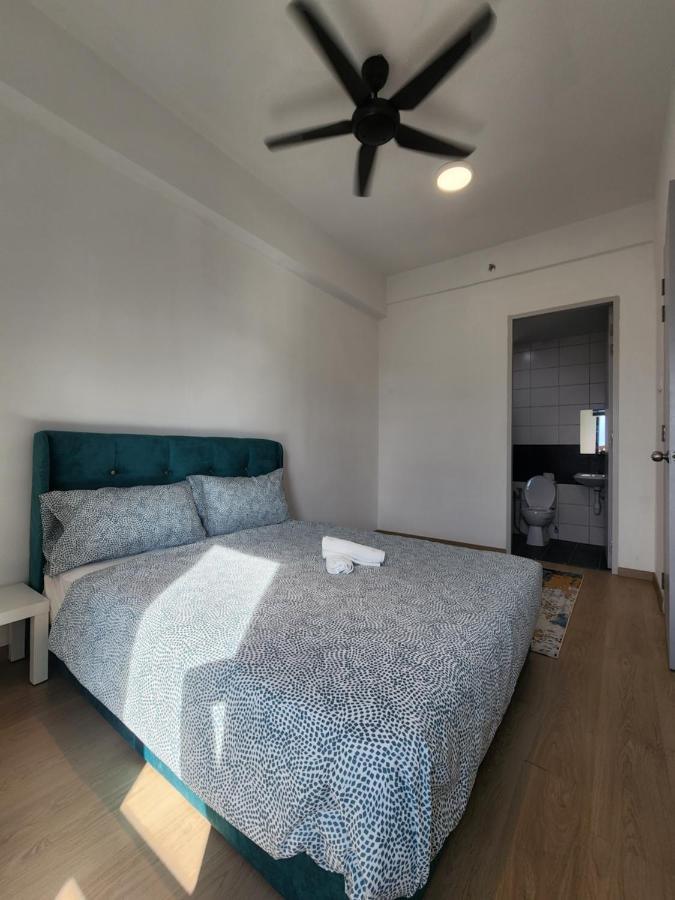 Praicon Tower - Premium Suite Butterworth Εξωτερικό φωτογραφία