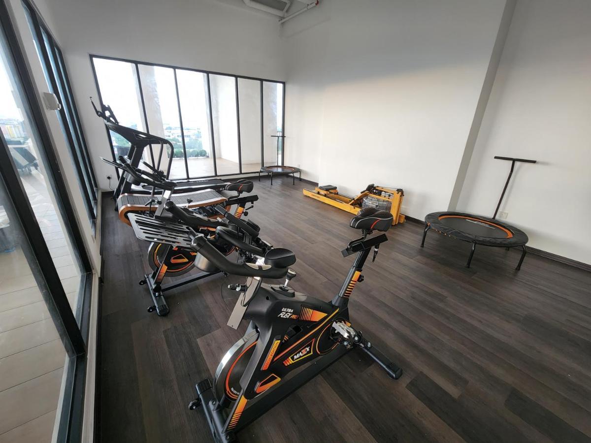 Praicon Tower - Premium Suite Butterworth Εξωτερικό φωτογραφία